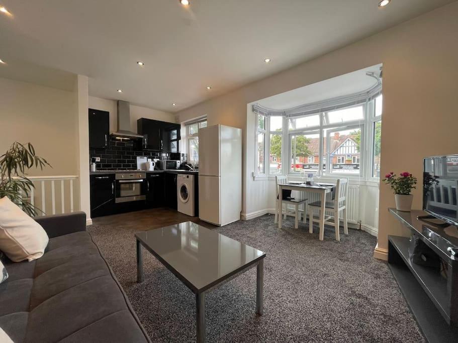 Kingsbury Apt 2 Birmingham Kültér fotó